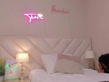 tyla_cb from chaturbate