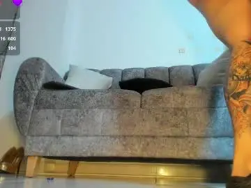 Chaturbate Sex Cam of violetmontana