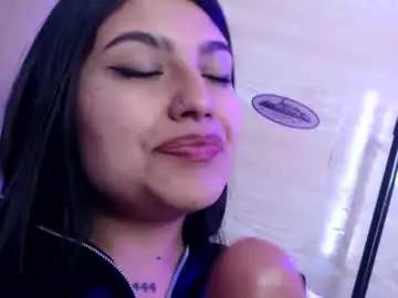 Chaturbate Nude Webcam of sarastonesx