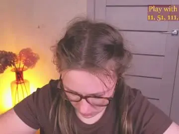 Chaturbate Live Porn of cute_darina