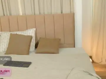 Chaturbate Best live sex cam show of grace_clarc