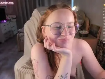 lynne_dawson from chaturbate