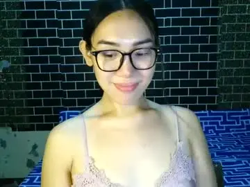 Chaturbate Free Porn Cam of sexy_queeniex