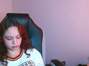 isadoraelite16 from chaturbate