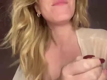 Chaturbate Free Live Porn of emmaonlyx1