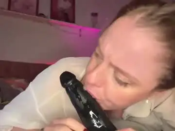 Chaturbate Best Webcam of emmaonlyx1