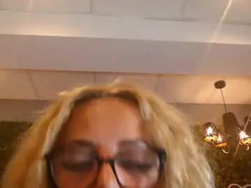 elvirazoi from chaturbate