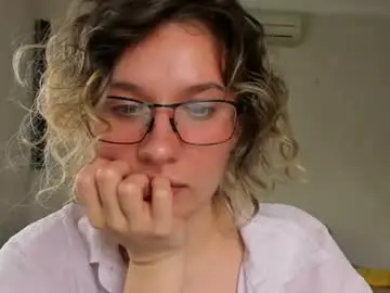 Chaturbate Sex Cam of lilith_lutherlow