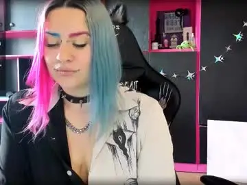 neon_baddie from chaturbate