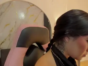 Chaturbate Sex Cam of ashleytravis_