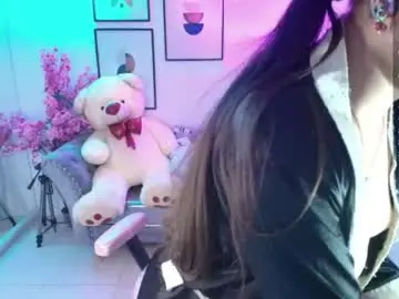 Chaturbate Live Sex Cam of shady_bug