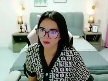 ayah_slut from chaturbate