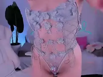 Chaturbate Free Porn Cam of ginnygingergirl