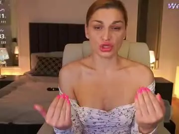 Chaturbate Free Live Porn of ellagoldenn