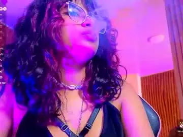Chaturbate Adult Webcams of kristen_tay