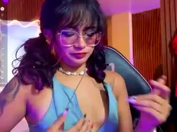 Chaturbate Live Sex Cam of kristen_tay