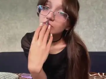 larainedoughty from chaturbate