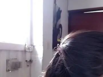 Chaturbate Live Sex Cam of lau16310