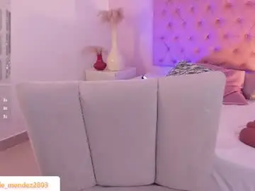 Chaturbate Live Sex Cam of michellemendez_