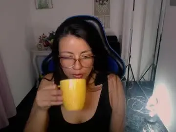 Chaturbate Adult Webcams of queenrose94