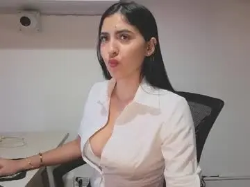 Chaturbate Free Live Porn of sophiie_blakee
