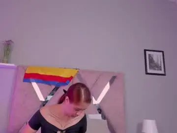 Chaturbate Best live sex cam show of amelia_saenz_