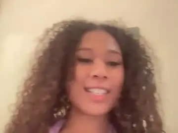 skylasun from chaturbate