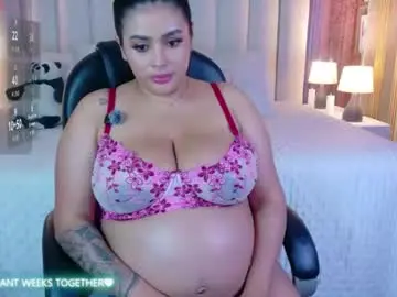 Chaturbate Adult Video Chat of krysstal__