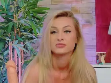 Chaturbate Sex Cam of helenceccile