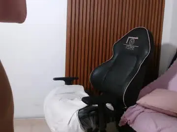 loren_tay from chaturbate