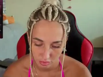 Chaturbate Free Live Porn of natalyfreman