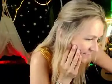 Chaturbate Live Sex of nicolehits