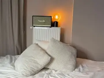 Chaturbate Live Sex Cam of secretnest