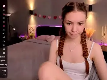 dollypully from chaturbate