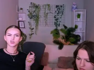 naomi_perl from chaturbate