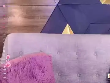 Chaturbate Live Sex Cam of ary_hanna