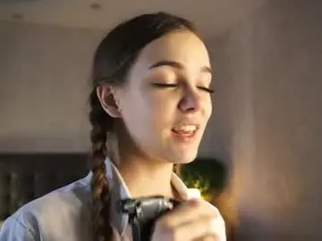 Chaturbate Live Sex Cam of auroralowen