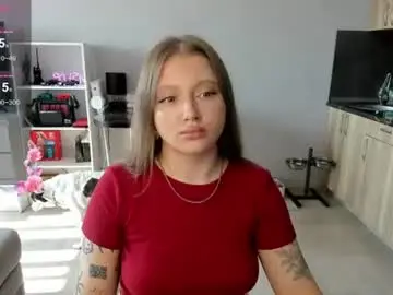 Chaturbate Live Sex Cam of ju_lii