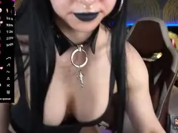 Chaturbate Best live sex cam show of emilycandys