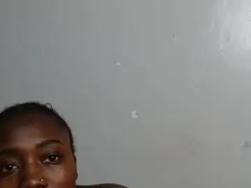 Chaturbate Live Sex Cam of melrose_nadia