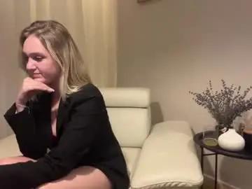Chaturbate Sex Chat of _velvetaura_
