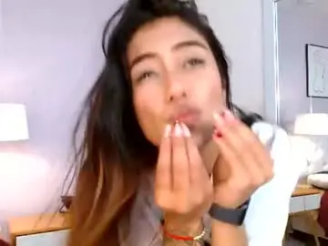 Chaturbate Live Sex of cataleyaa23