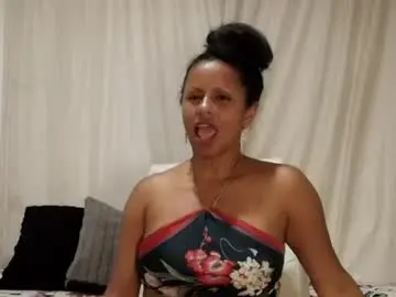 Chaturbate Nude Webcam of catherine_mature45