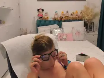 Chaturbate Adult Video Chat of prettyblackeyes