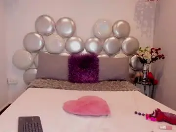 Chaturbate Live Sex Cam of lara_pons