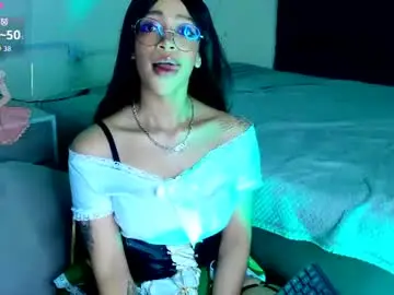 Chaturbate Live Porn of ariadnaaa_