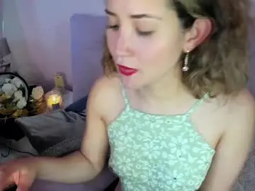 greeicywells from chaturbate