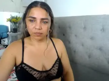 Chaturbate Watch Live Sex Cams of _sexyredhead_