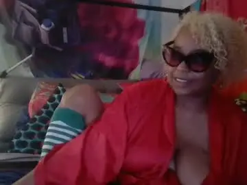 Chaturbate Private Sex Chat of ebonydezire00