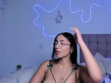 alaia_alegria from chaturbate